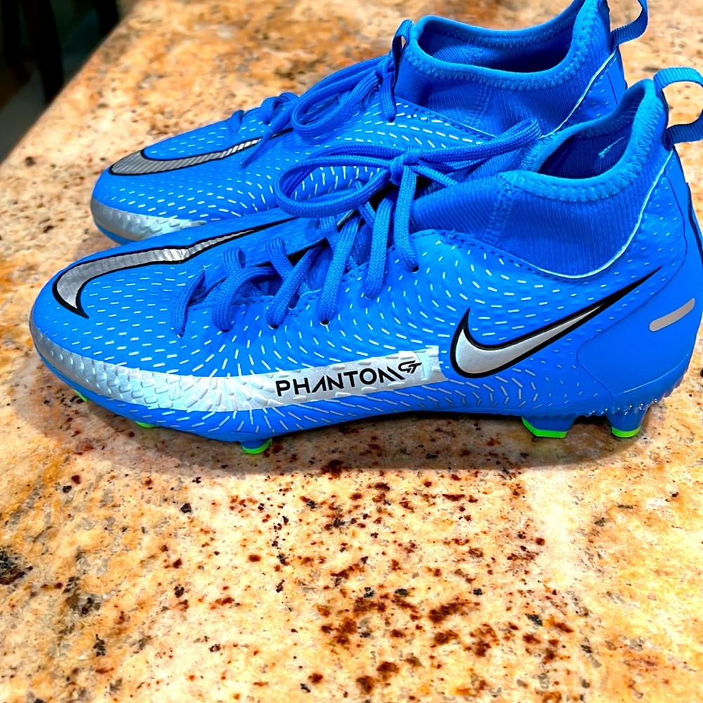 Nike Jr Phantom GT Academy Dynamic Fit Mg multi ground soccer cleats